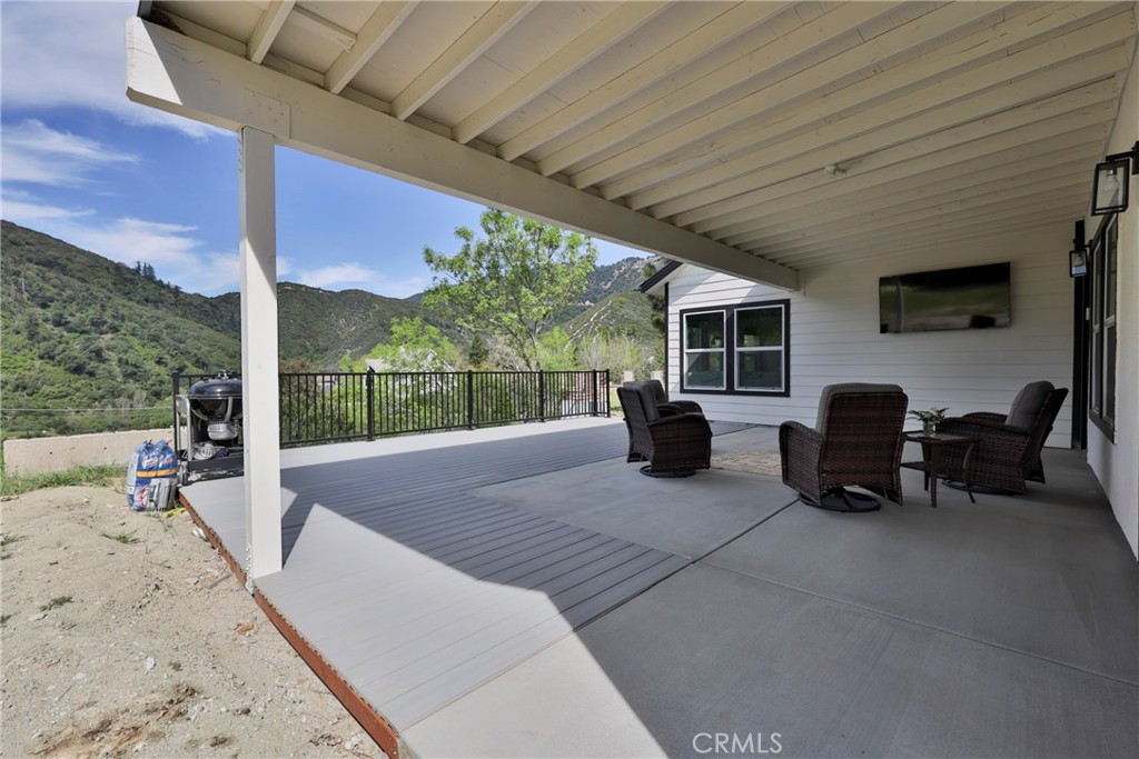 23695 Hillview Road Property Photo 37