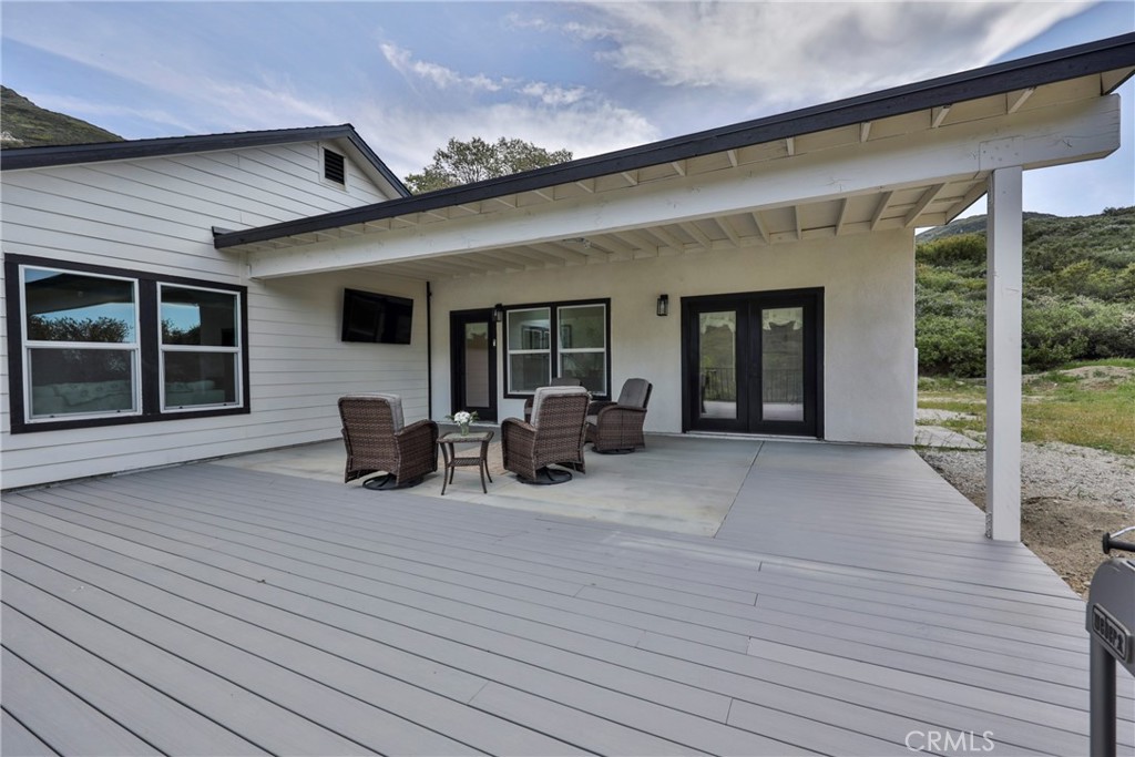 23695 Hillview Road Property Photo 39