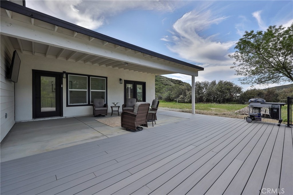 23695 Hillview Road Property Photo 40