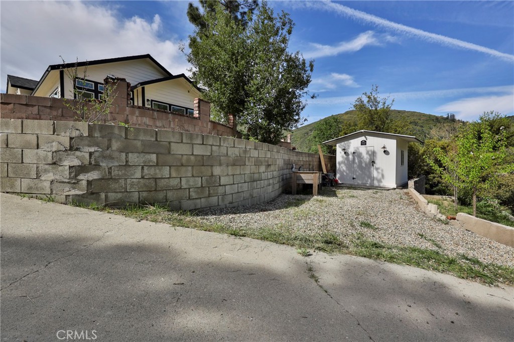 23695 Hillview Road Property Photo 52