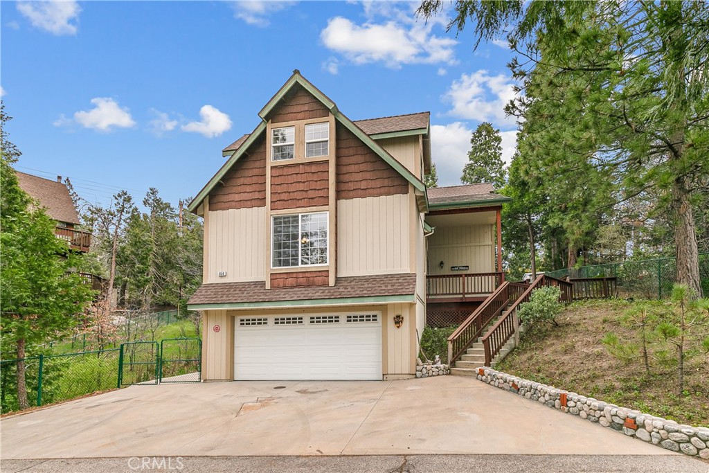 858 Grass Valley Road Property Photo 1
