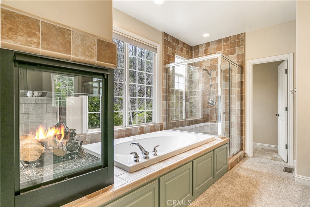 858 Grass Valley Road Property Photo 3