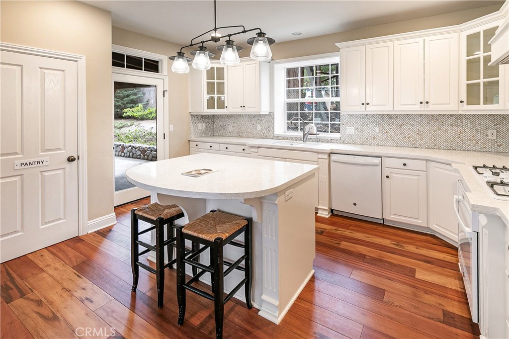 858 Grass Valley Road Property Photo 19