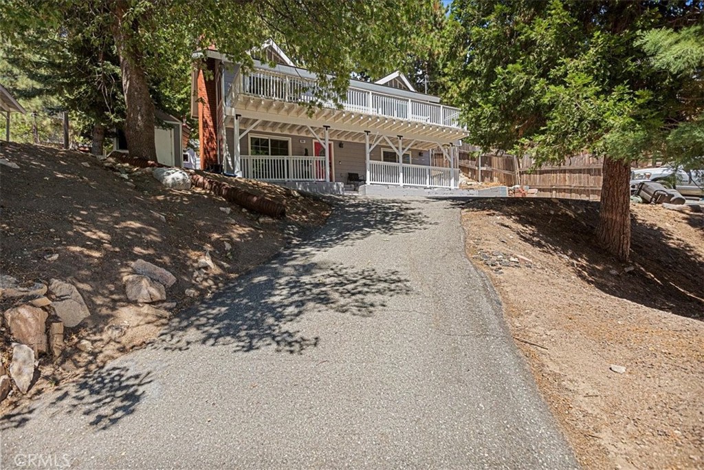 30964 Summit Drive Property Photo 1