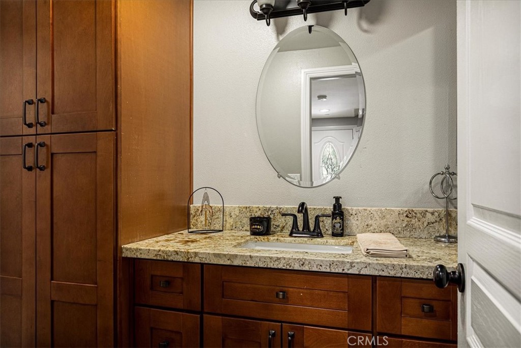 30964 Summit Drive Property Photo 25