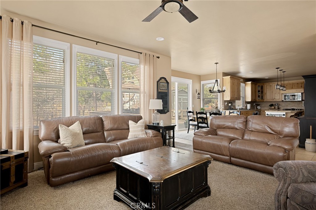 28111 Grenoble Lane Property Photo 4