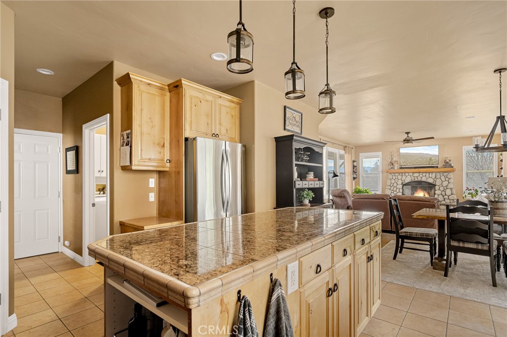 28111 Grenoble Lane Property Photo 18