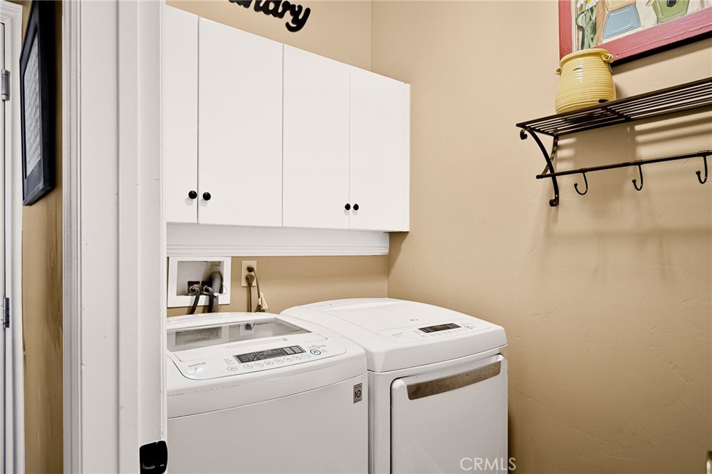 28111 Grenoble Lane Property Photo 21