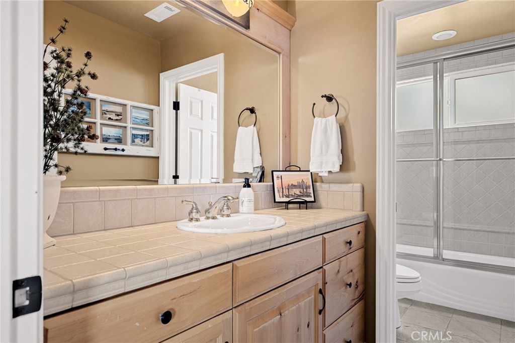 28111 Grenoble Lane Property Photo 29