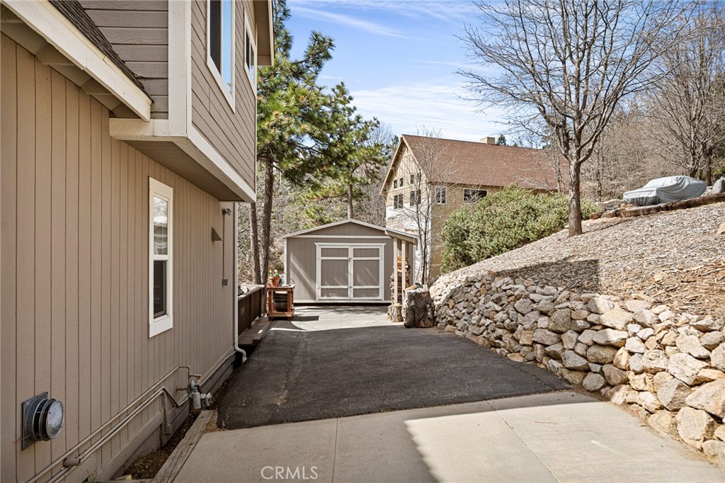 28111 Grenoble Lane Property Photo 38