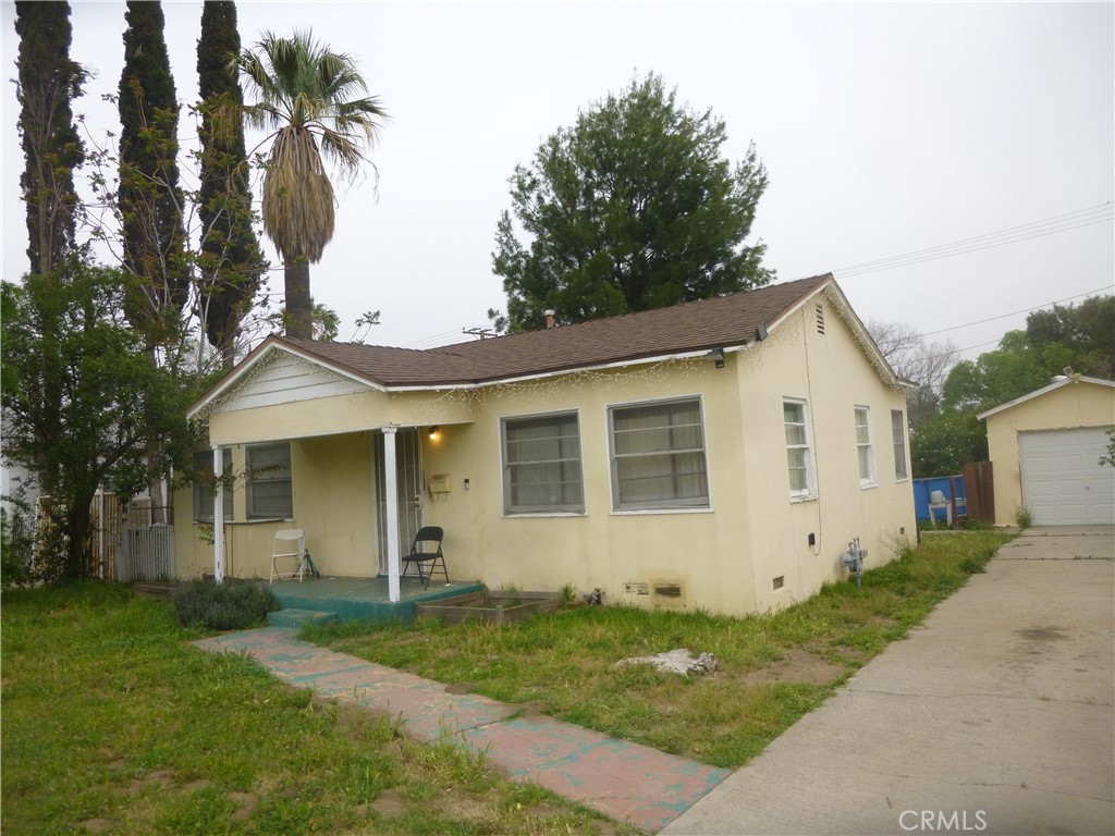 4555 Acacia Avenue Property Photo 5