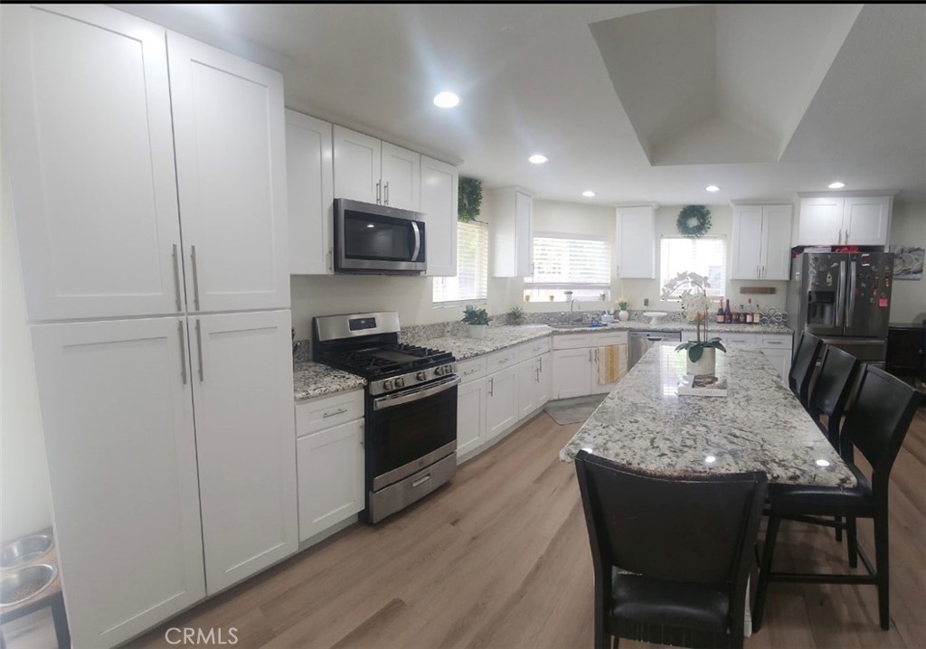 2145 Grand Avenue Property Photo 2
