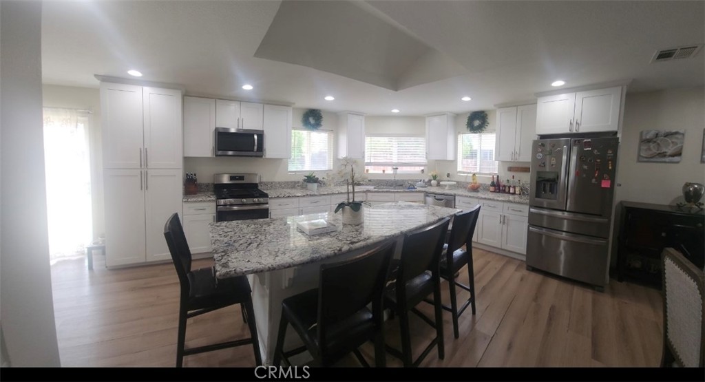 2145 Grand Avenue Property Photo 3