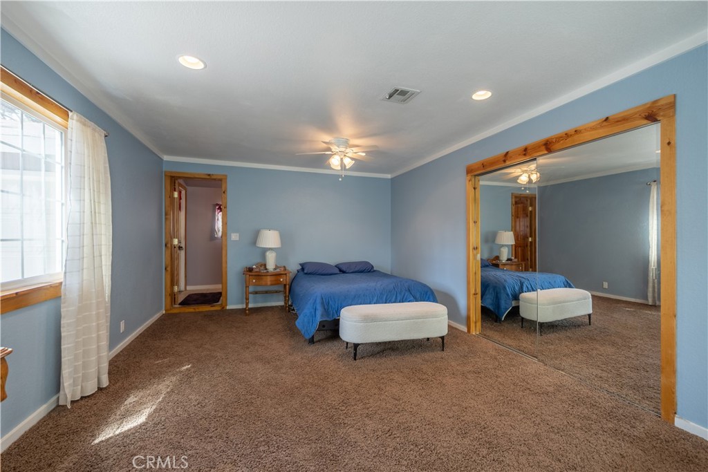 1101 Sierra Avenue Property Photo 16