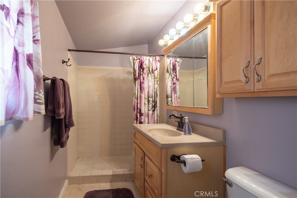 1101 Sierra Avenue Property Photo 25