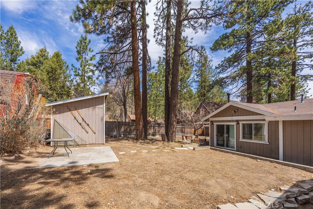 1101 Sierra Avenue Property Photo 26