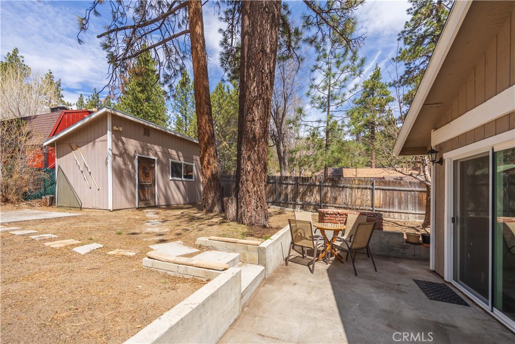 1101 Sierra Avenue Property Photo 28