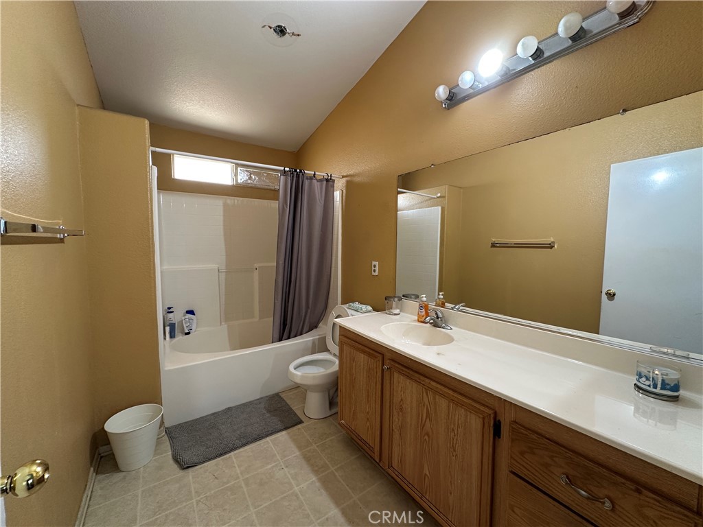 11415 Begonia Road Property Photo 11