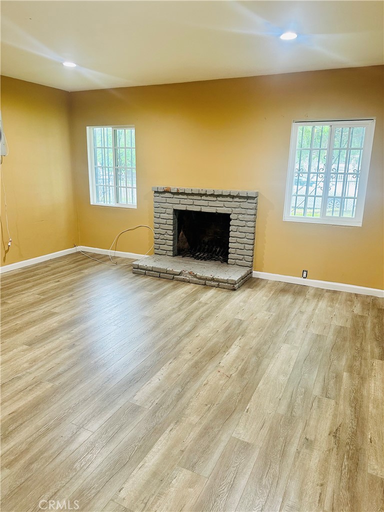 1147 Hancock Street Property Photo 3