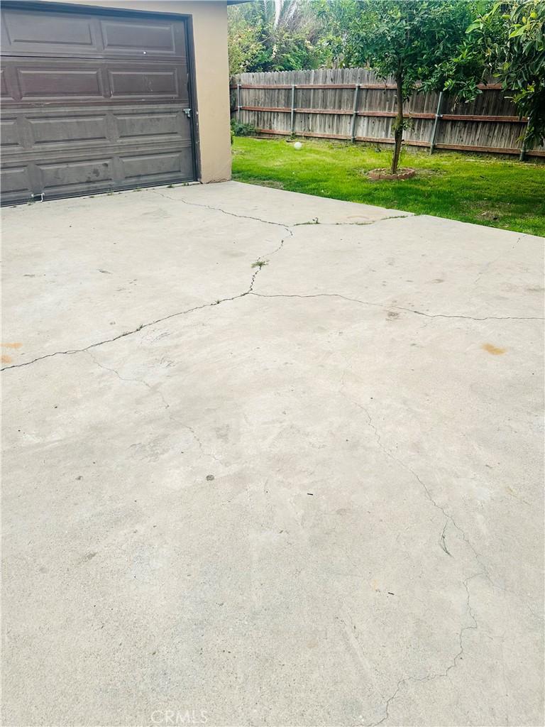 1147 Hancock Street Property Photo 13