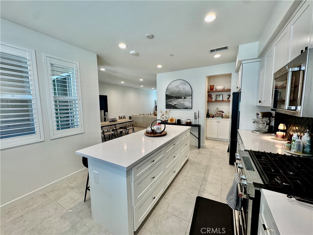 36 Sanctuary Lane Property Photo 6