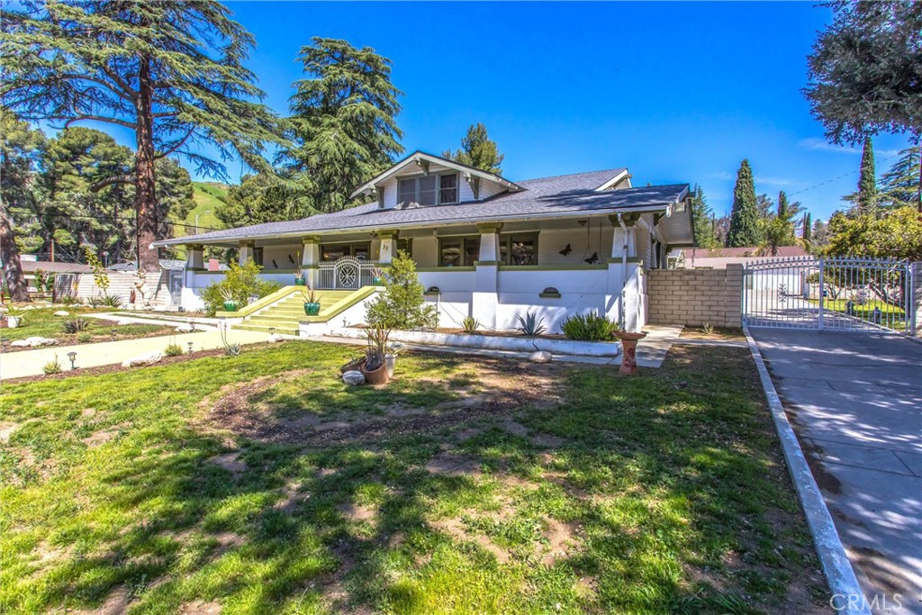 33 E Repplier Road Property Photo 6
