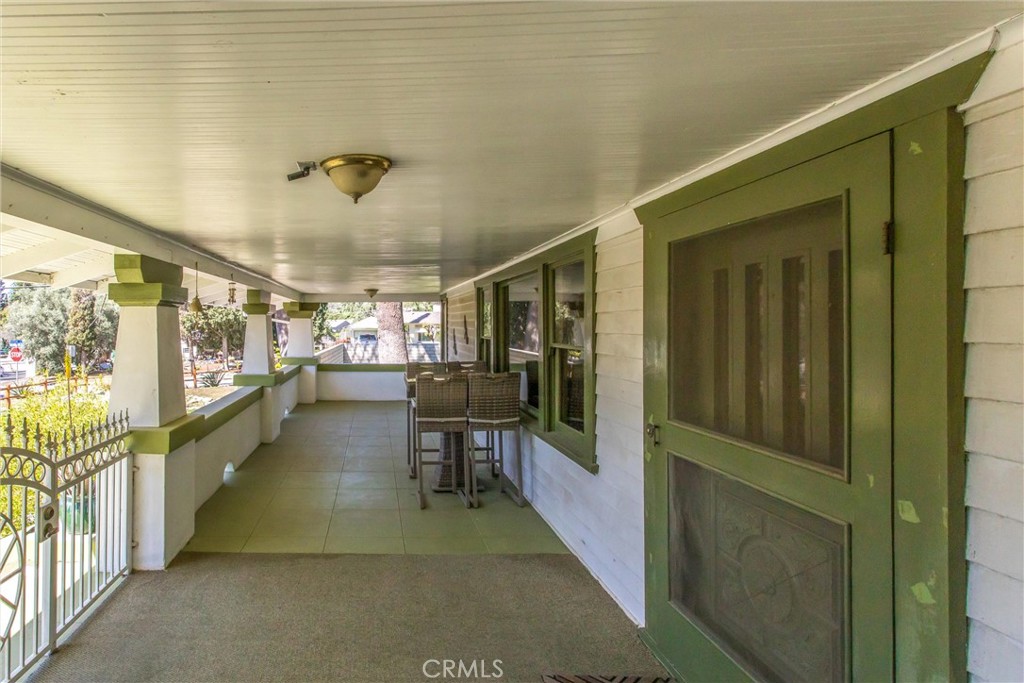33 E Repplier Road Property Photo 45