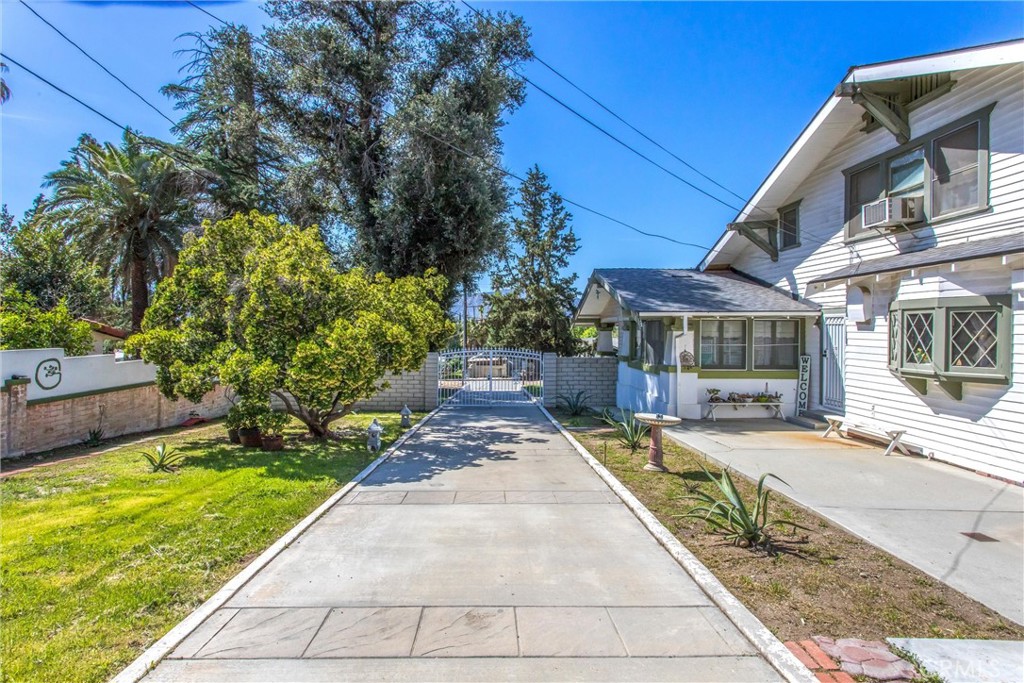33 E Repplier Road Property Photo 47