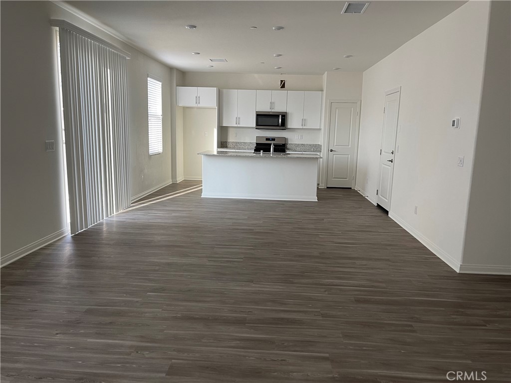 13413 Limestone Drive Property Photo 4