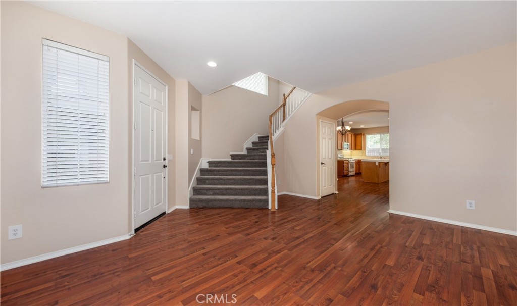 1597 Shadow Hill Trail Property Photo 4