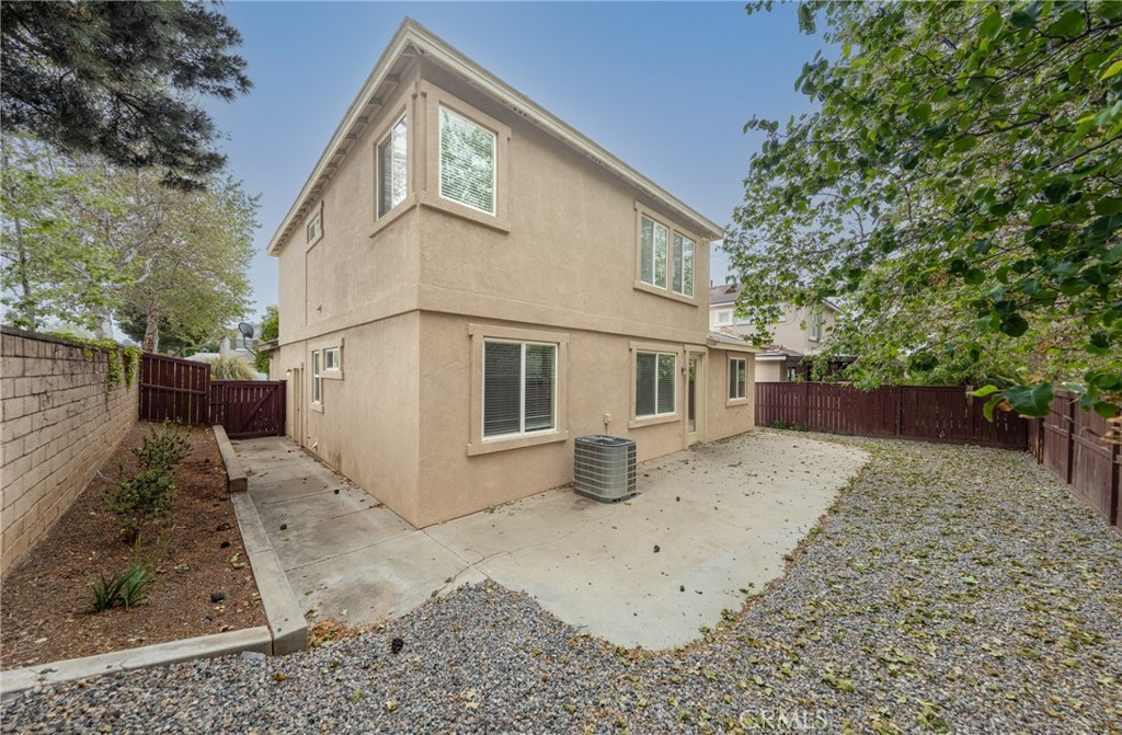 1597 Shadow Hill Trail Property Photo 22