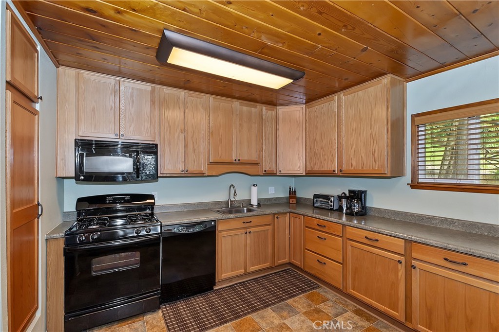 408 Hartman Circle Property Photo 9