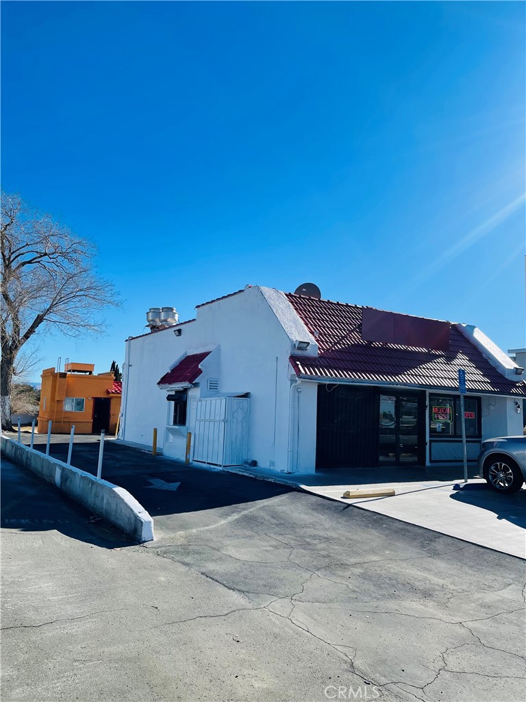 7th Property Photo 2
