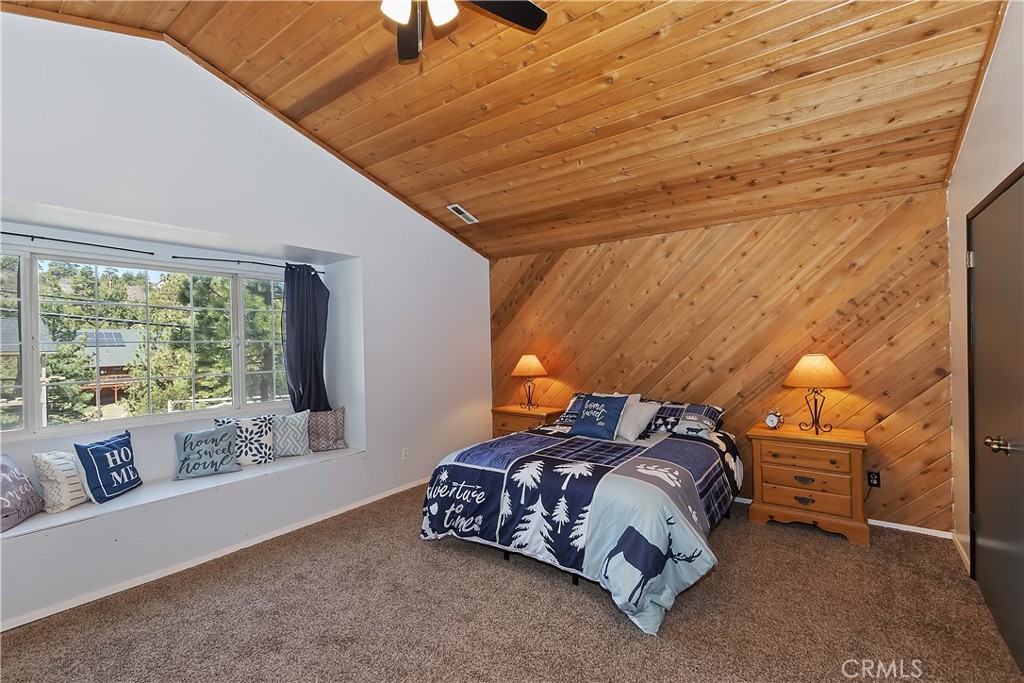 488 Division Property Photo 15