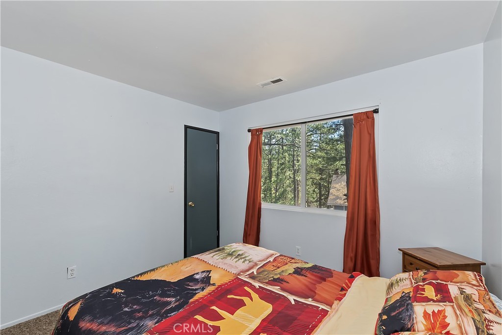 488 Division Property Photo 22
