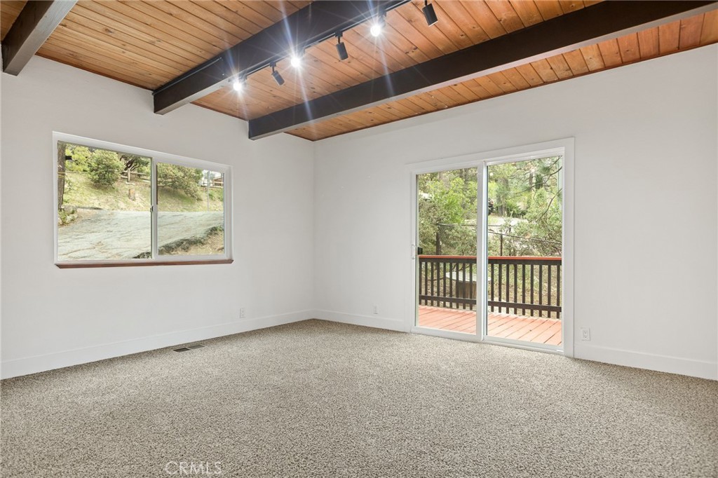 1076 Grass Valley Road Property Photo 19