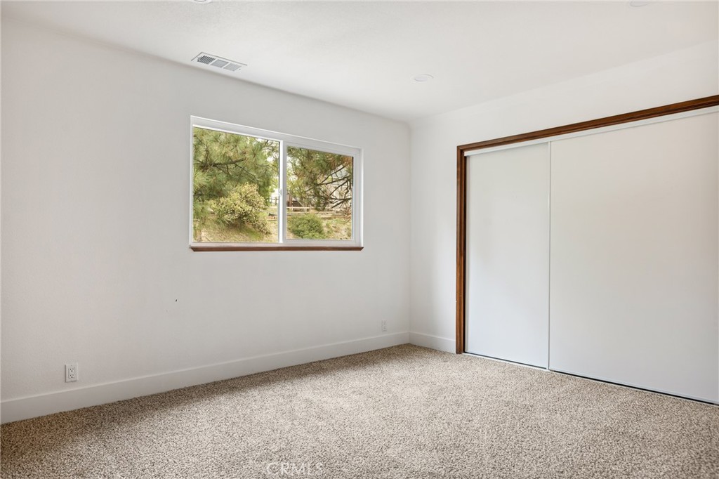 1076 Grass Valley Road Property Photo 31
