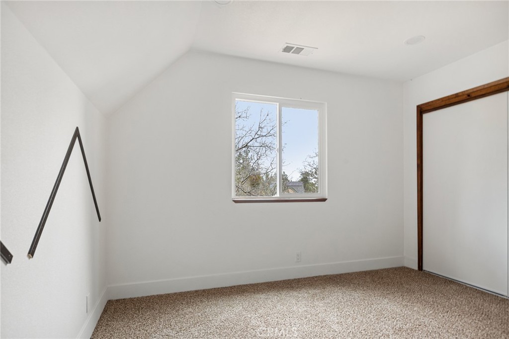 1076 Grass Valley Road Property Photo 34
