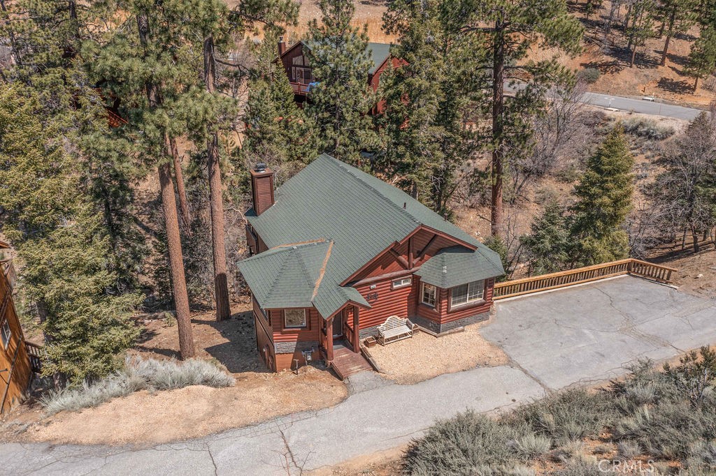 1474 Klamath Road Property Photo 3