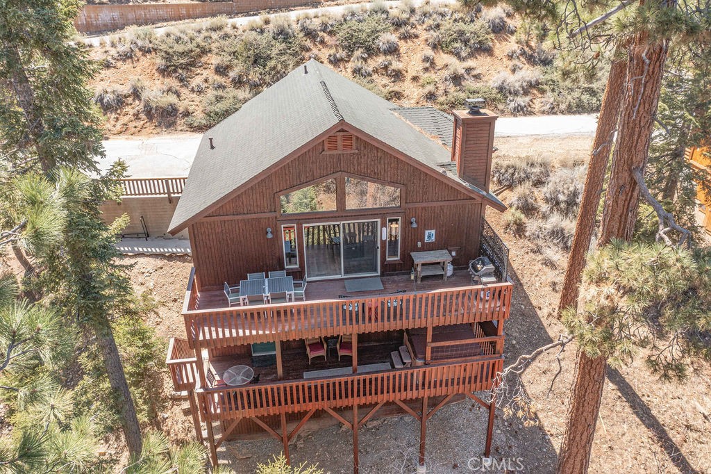 1474 Klamath Road Property Photo 6