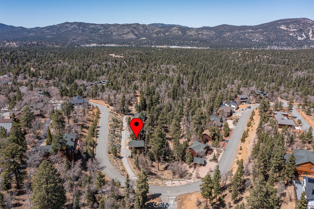 1474 Klamath Road Property Photo 7