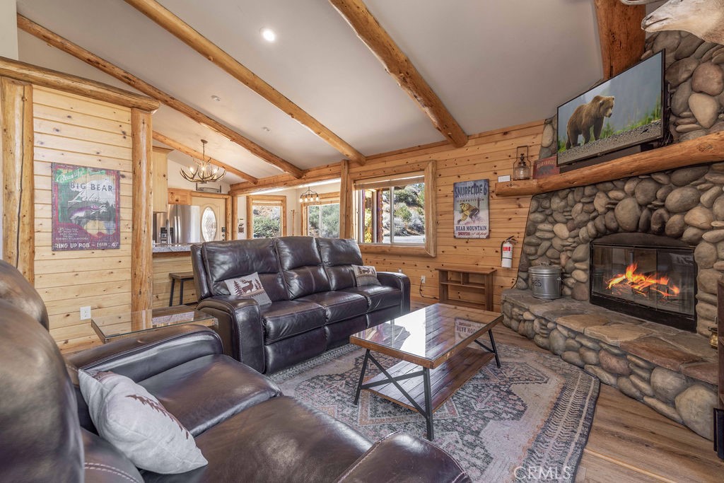 1474 Klamath Road Property Photo 16