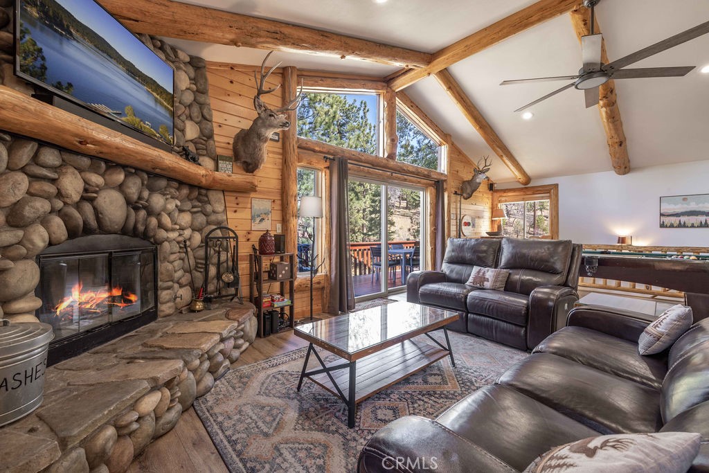 1474 Klamath Road Property Photo 17