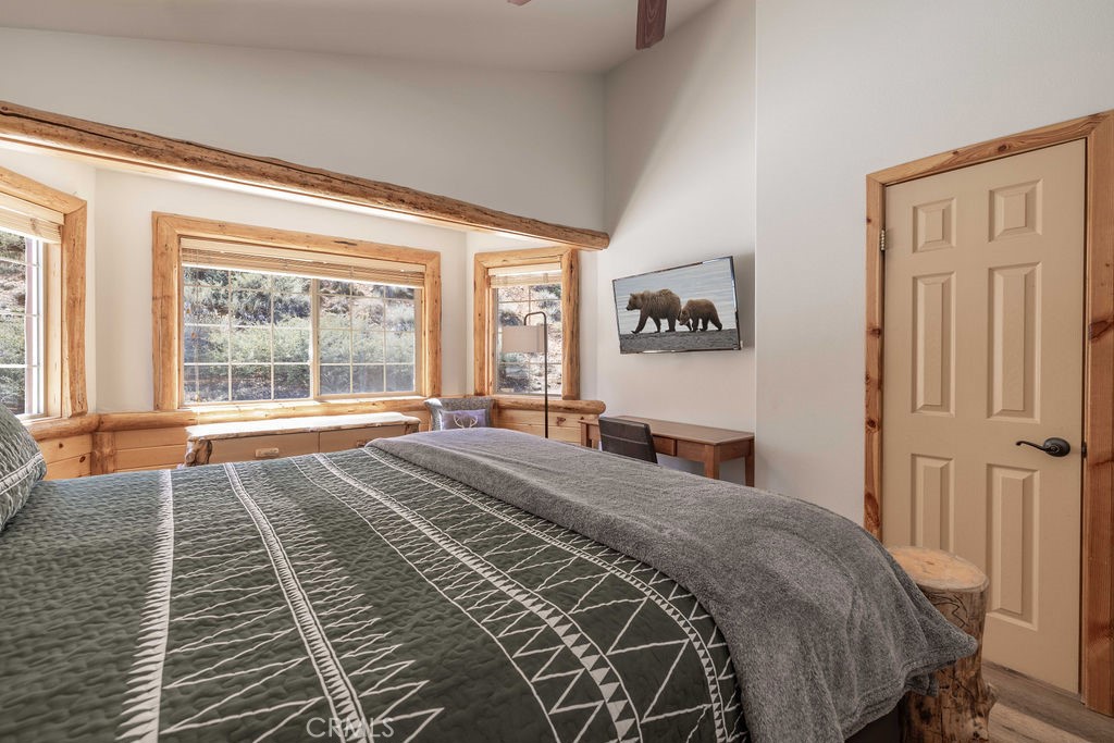 1474 Klamath Road Property Photo 28