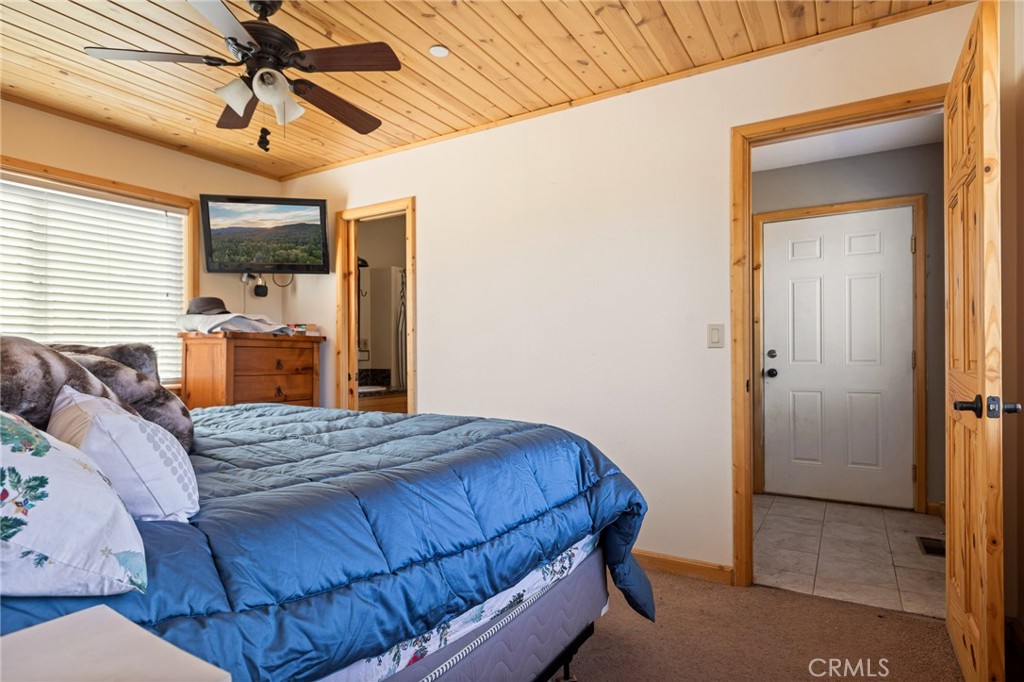 45498 Third Street Property Photo 20