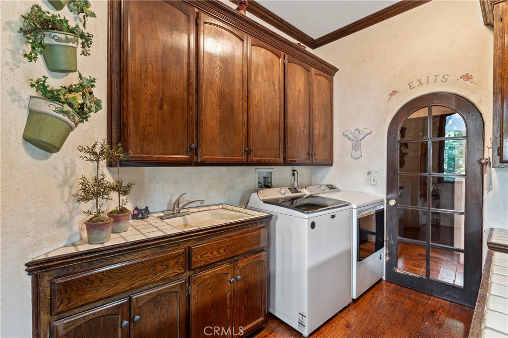 27409 North Bay Road Property Photo 30