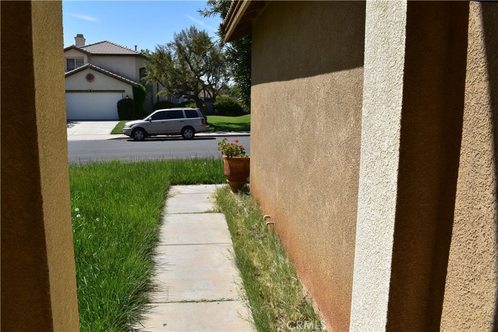 1044 Willmont Way Property Photo 7