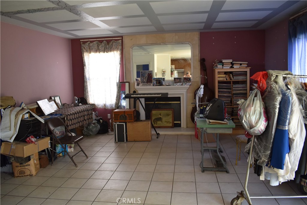 1044 Willmont Way Property Photo 13