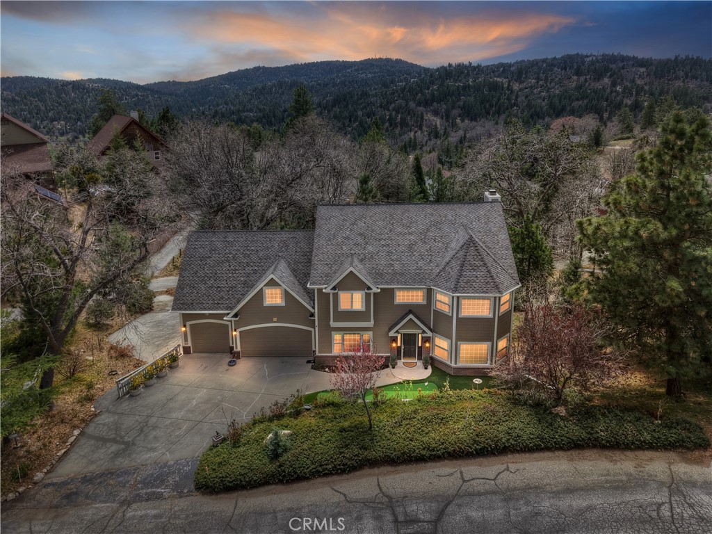 1010 Black Oaks Drive Property Photo 1