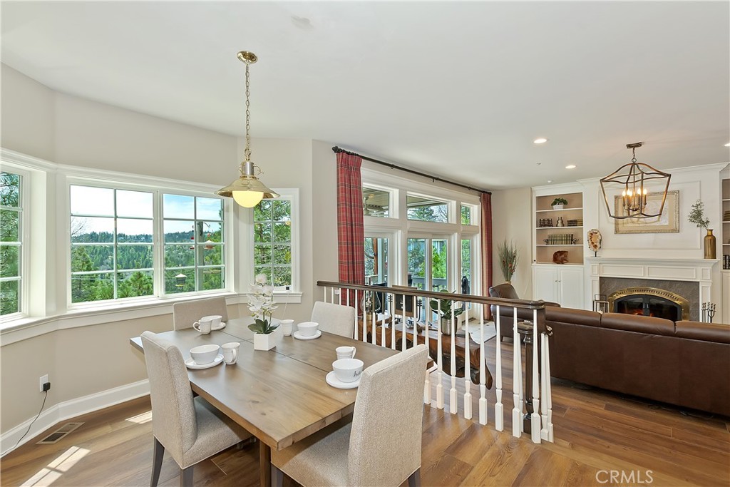 1010 Black Oaks Drive Property Photo 10